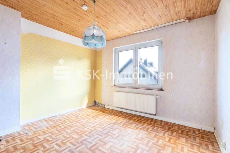 147068 Zimmer Obergeschoss