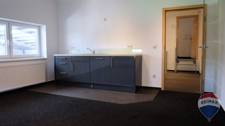 Büro 3 / Pantryküche OG