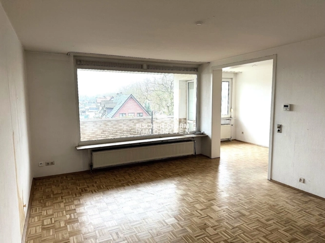Wohnzimmer - Blick zum Esszimmer
