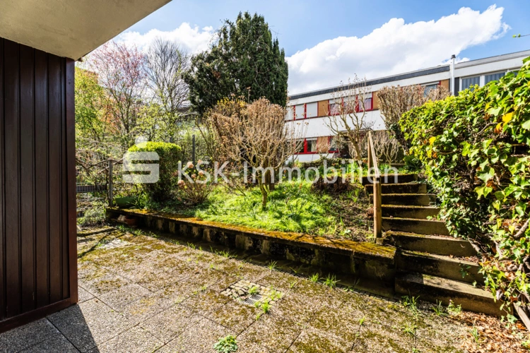 135827 Terrasse Untergeschoss