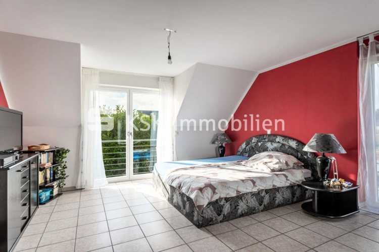 141633 Zimmer Obergeschoss