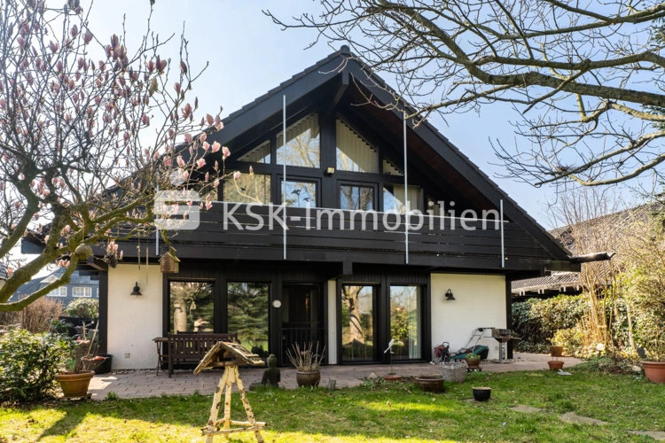 https://www.ksk-immobilien.de/immobilien/unverwechselbare-architektur-hier-wird-wohnen-zum-lebensgefuehl-142812/