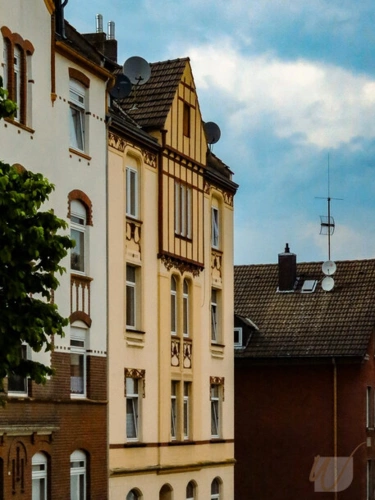 08 - Straßenansicht