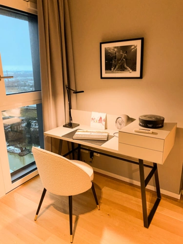 Zimmer/Büro