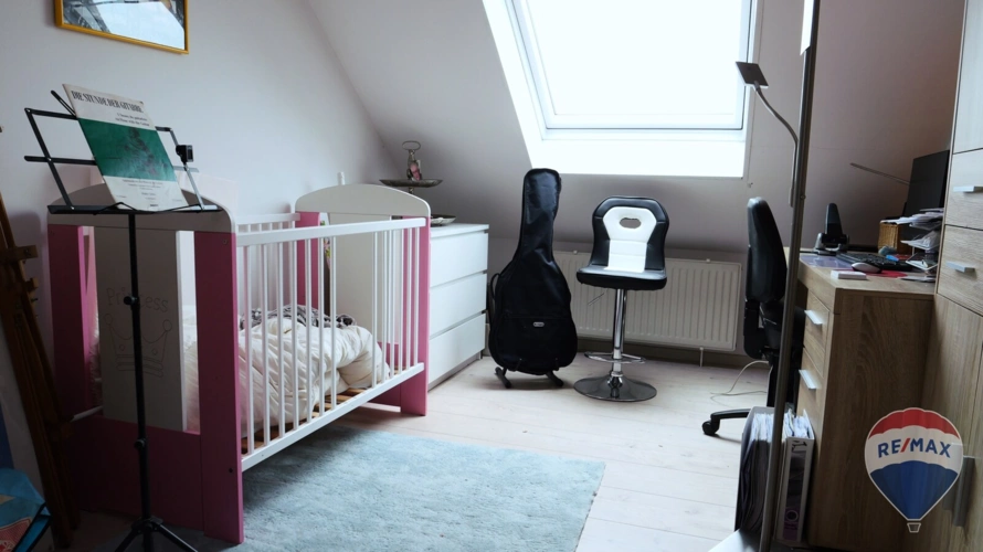 Schlafzimmer 2 OG