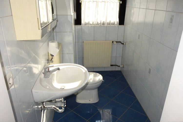 1. OG - Gäste-WC