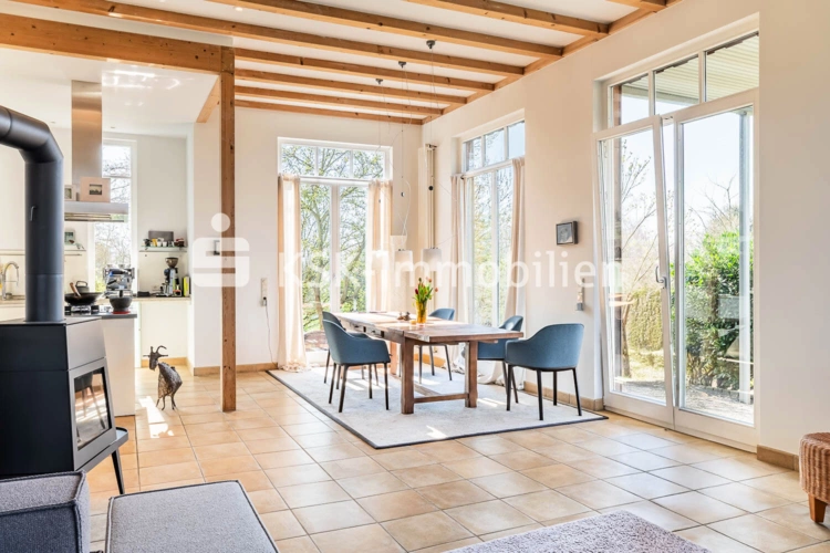 124056 Wohnzimmer Erdgeschoss
