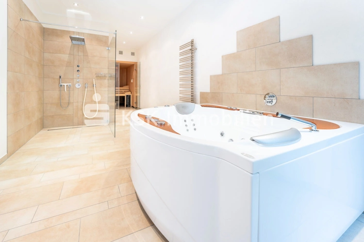 137792 Wellness Hauptwohnung Nr. 12