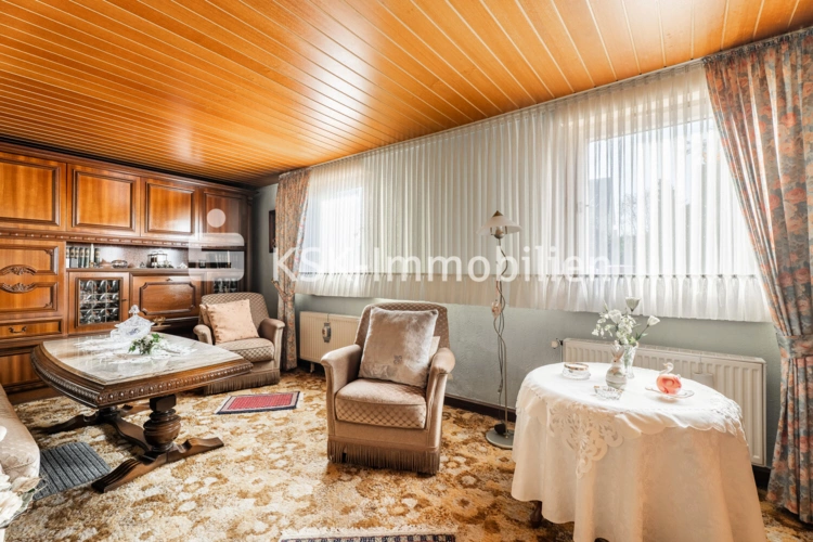 142710 Wohnzimmer