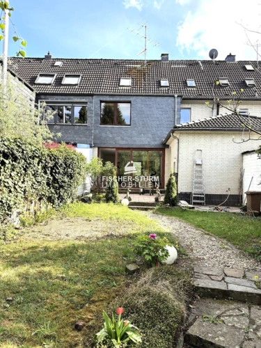 Gartenansicht Haus