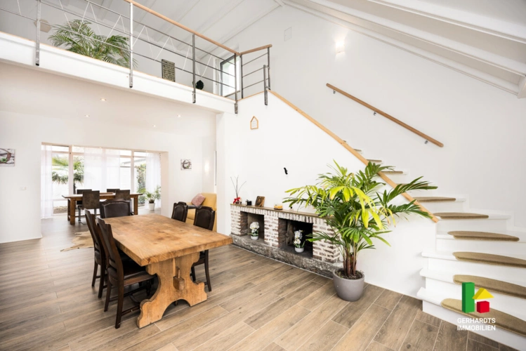 Esszimmer Empore EG
