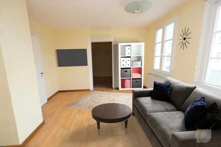 5. Wohnzimmer