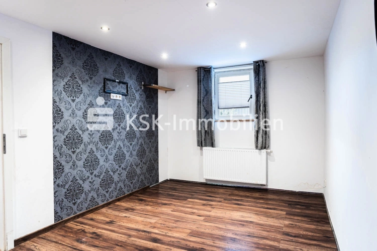 154246 Zimmer Erdgeschoss