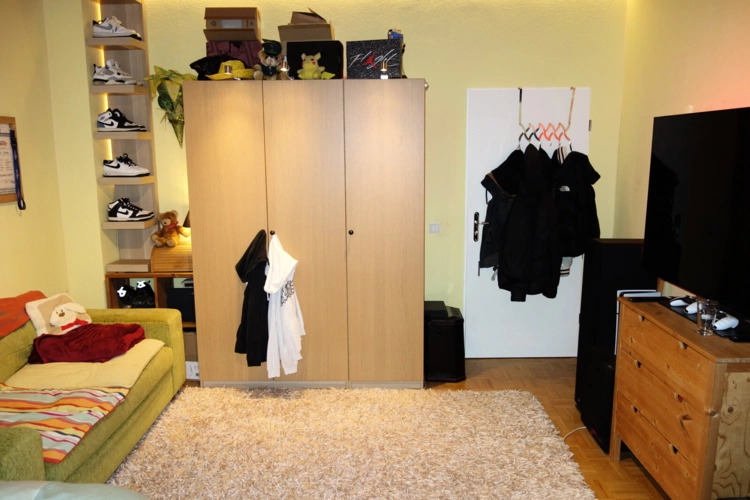 3. OG - Arbeits-/Kinderzimmer ebenso