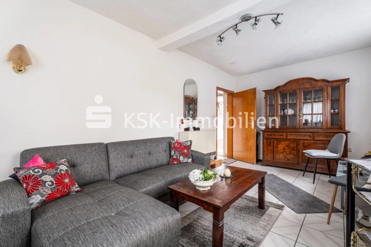 152432 Wohnzimmer