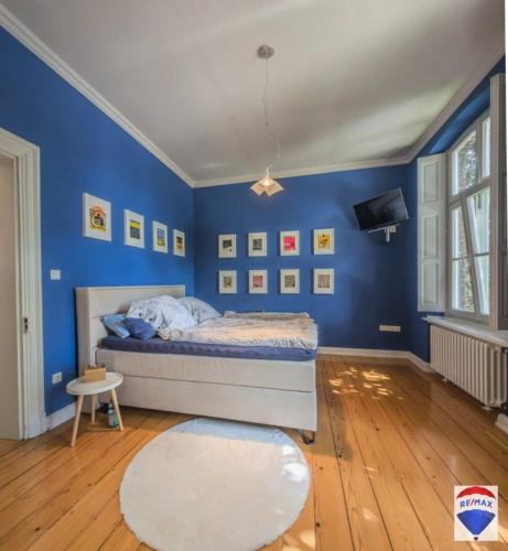 Remax-56