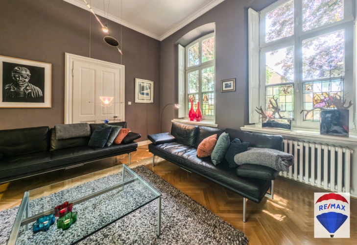 Remax-46
