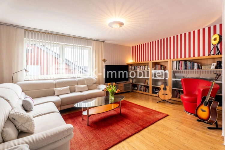 121059 Wohn- und Esszimmer