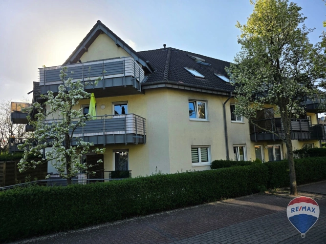 PKW-Stellplätze, Carport und Garagen