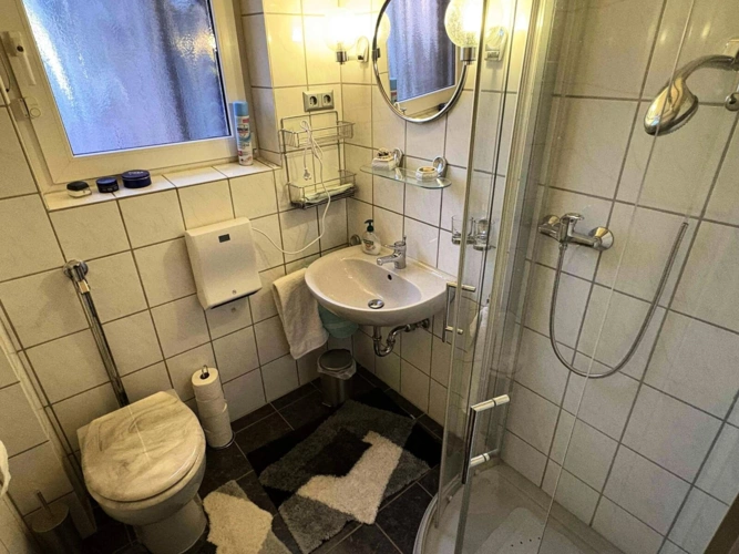 Badezimmer EG