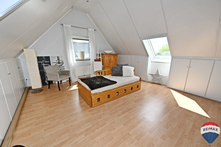 Spitzboden 3