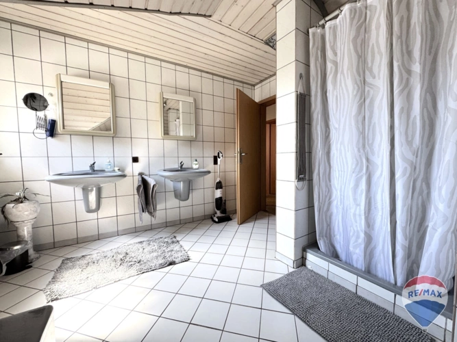 Badezimmer OG