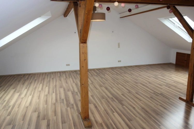 4. OG - Studio