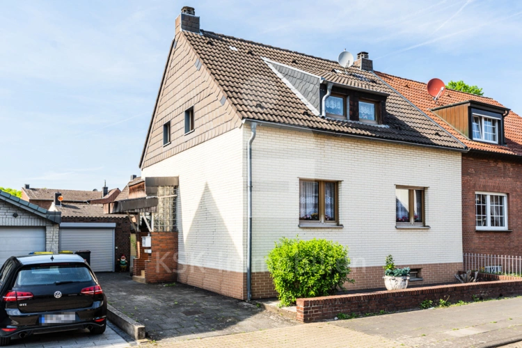 137064 Außenaufnahme