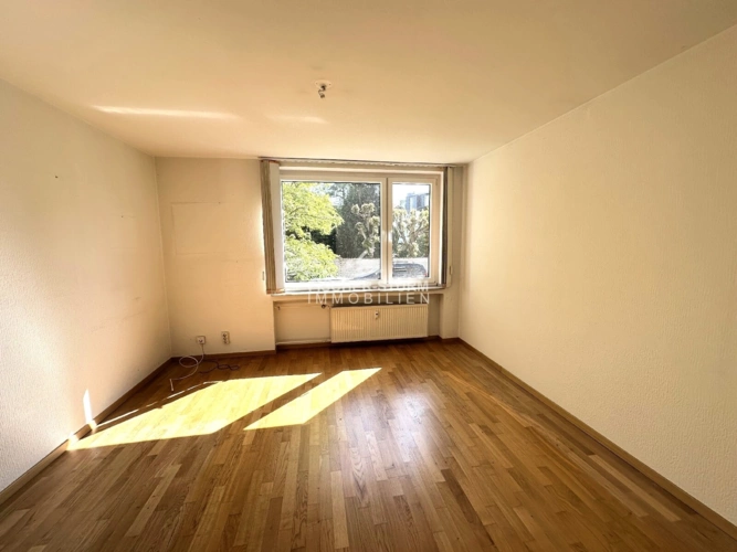 Kinder-/Gäste-/Arbeitszimmer