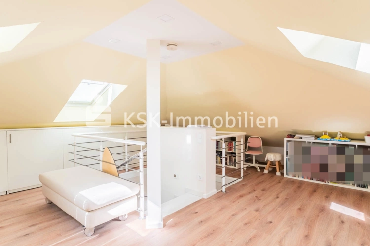 149388 Dachgeschoss