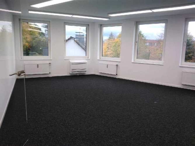 Großes Büro (Beispiel)