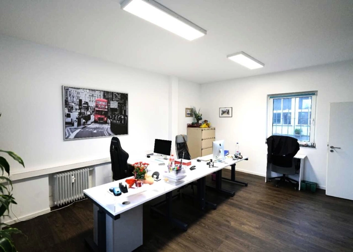 Büro 3
