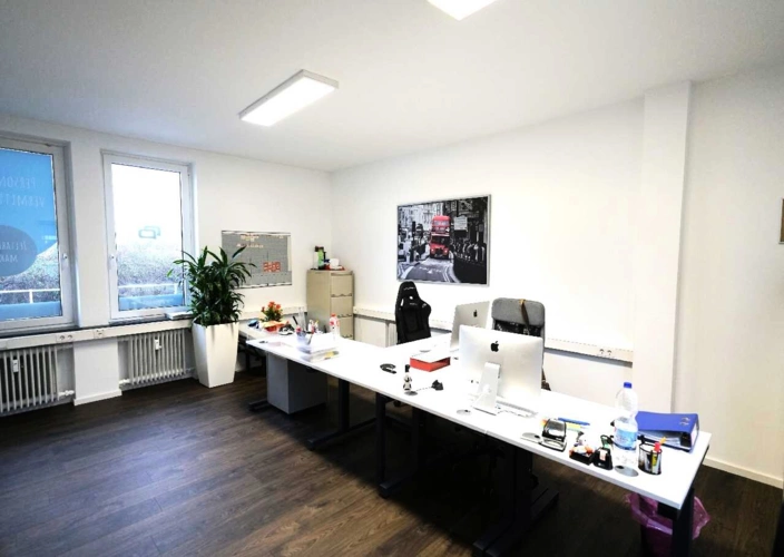 Büro 3