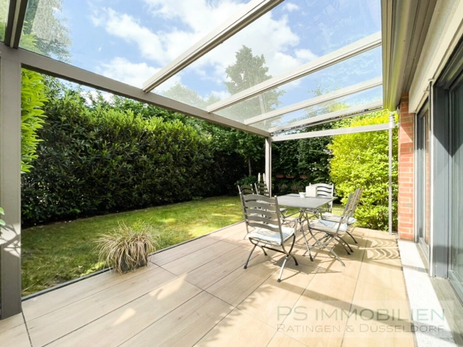 Überdachte Terrasse