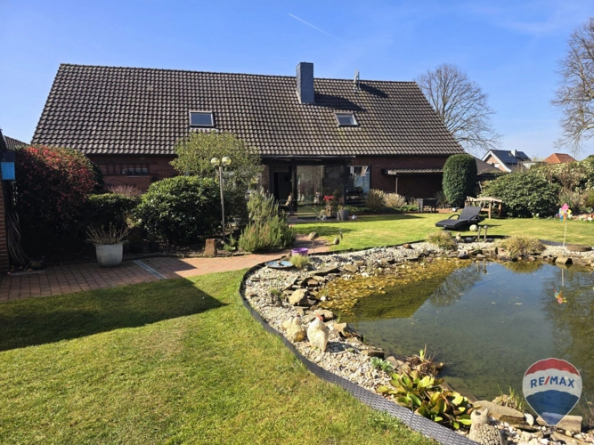Hausansicht vom Garten