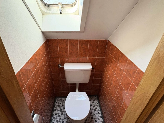 WC Dachgeschoss