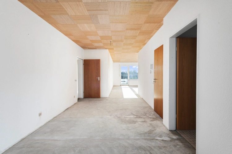 Essdiele mit Blick zum Wohnzimmer