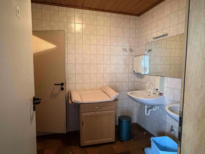 Toilettenanlage Damen