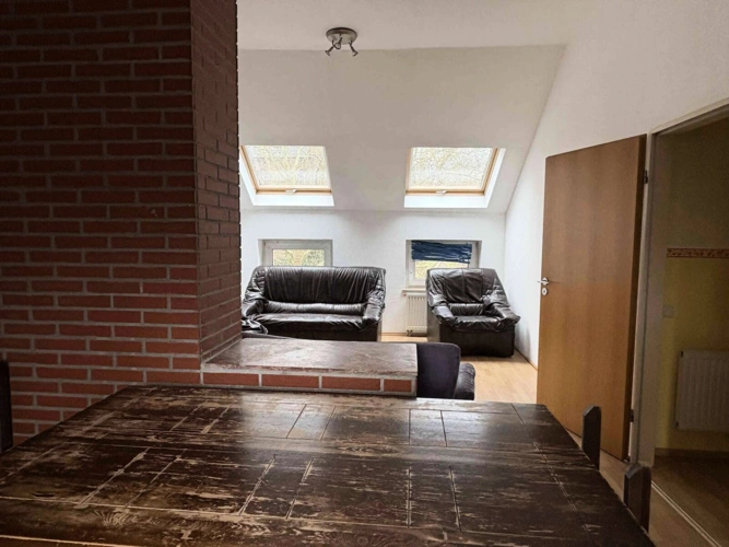 Wohnzimmer DG Rechts