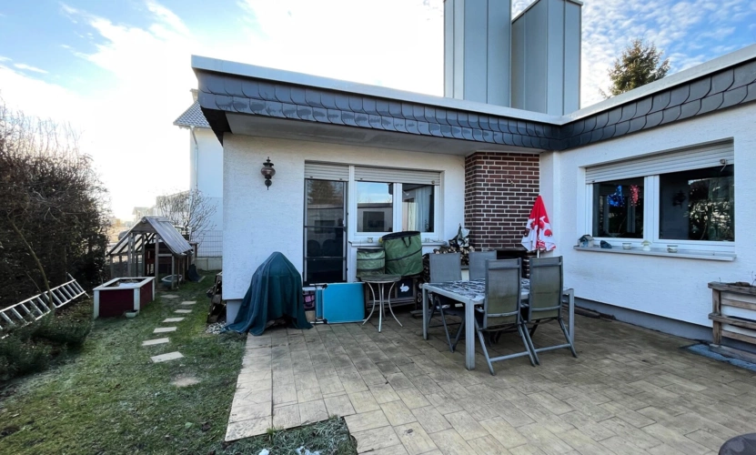 Terrasse und Garten