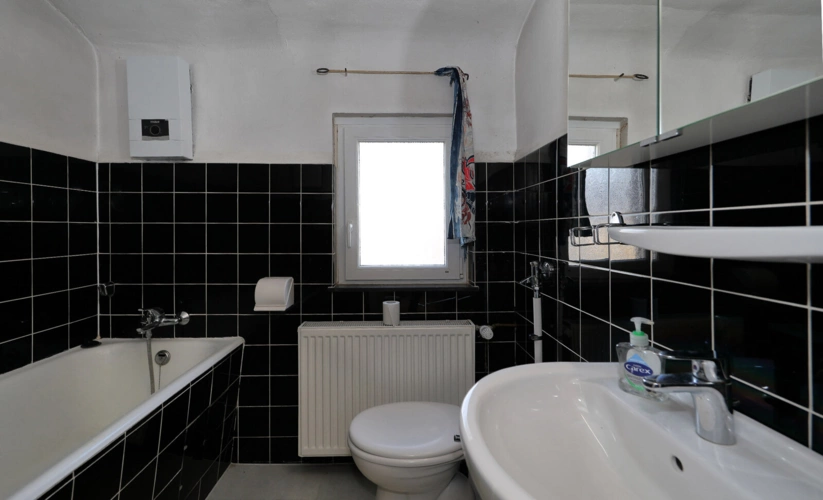 Wannenbad Obergeschoss