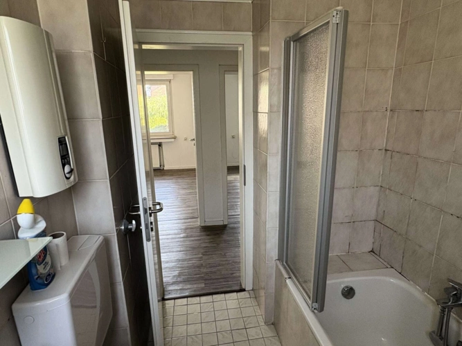 Badezimmer EG