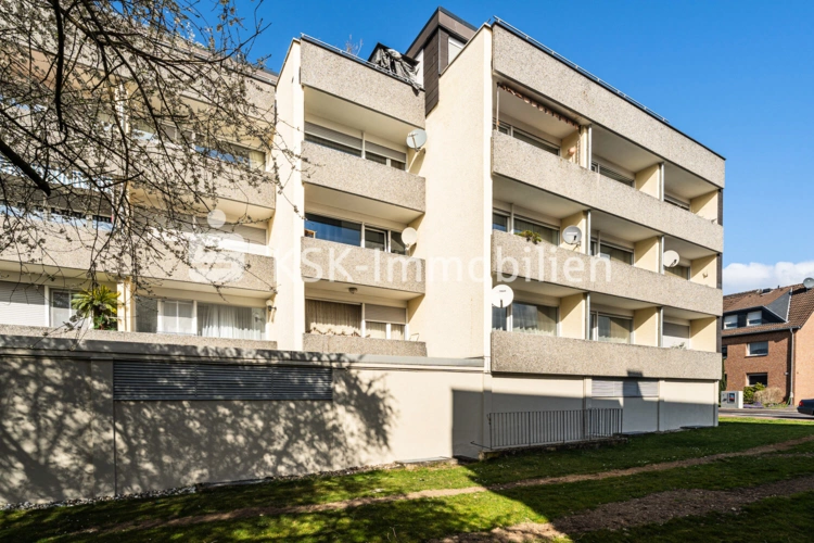 130503 Außenansicht