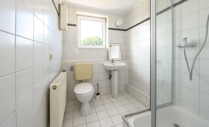 Badezimmer DG