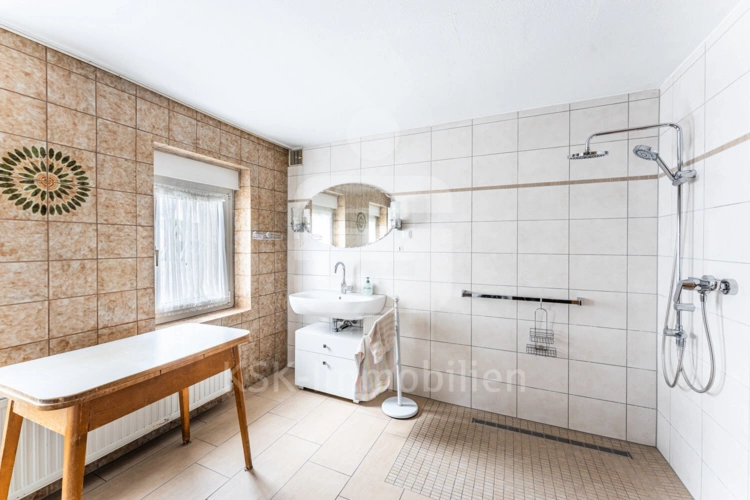 Badezimmer Erdgeschoss