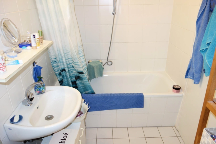 Badezimmer ebenso (2)