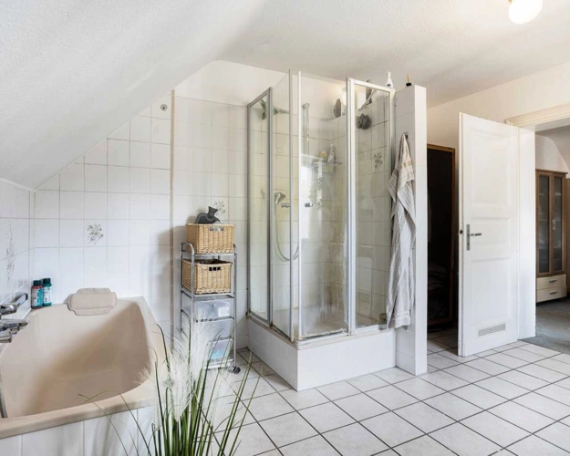Erste Wohnung: Badezimmer