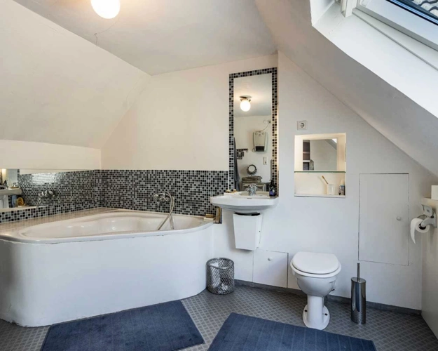 Atelier: Badezimmer DG