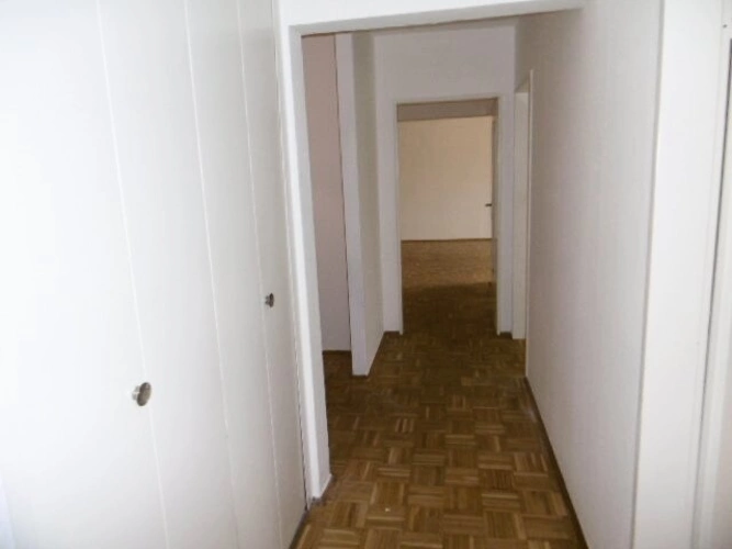 Diele inkl. Einbauschrank