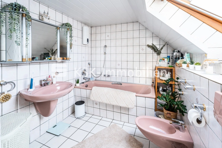 135642 Badezimmer Obergeschoss